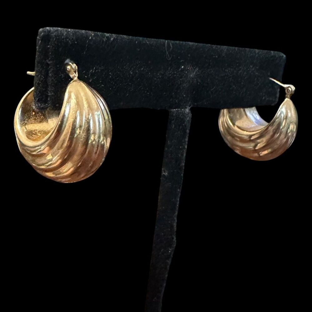 Vintage JCN 14K Yellow Gold Puffy Hoop Earrings Wide Ridged 3.71g
